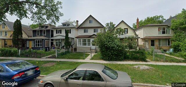 Larawan ng 368 Home Street sa Winnipeg, Manitoba