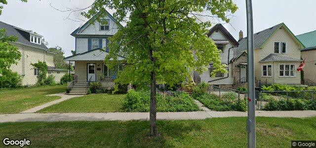 Larawan ng 369 Home Street sa Winnipeg, Manitoba