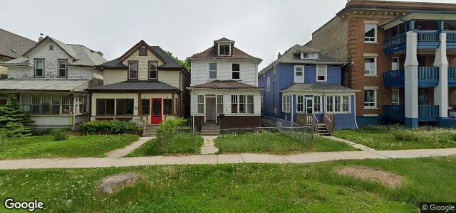 Larawan ng 381 Home Street sa Winnipeg, Manitoba