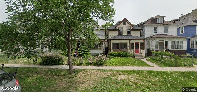 Larawan ng 385 Home Street sa Winnipeg, Manitoba