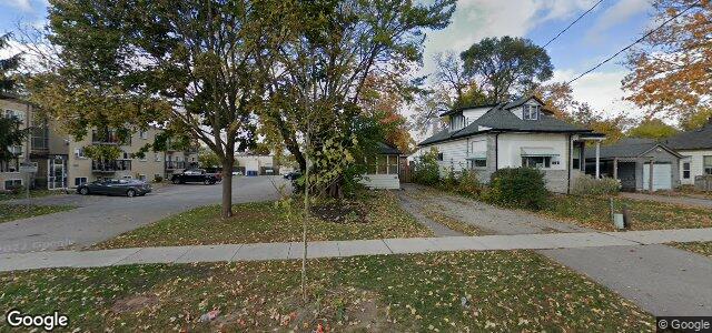 Larawan ng 388 Simcoe Street sa Winnipeg, Manitoba