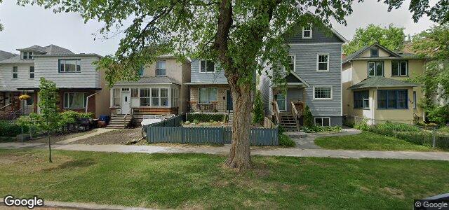 Larawan ng 392 Home Street sa Winnipeg, Manitoba