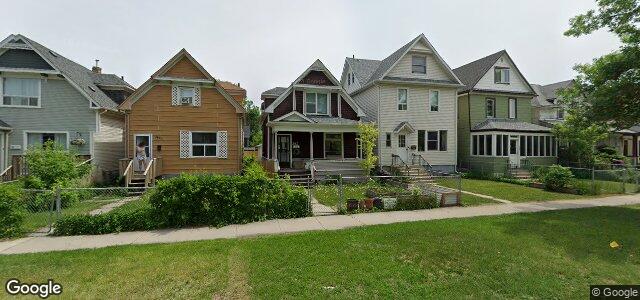 Larawan ng 393 Home Street sa Winnipeg, Manitoba