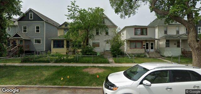 Larawan ng 398 Home Street sa Winnipeg, Manitoba