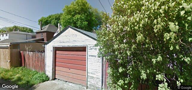 Larawan ng 415 Beverley Street sa Winnipeg, Manitoba