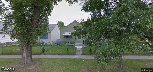 Larawan ng 445 Home Street sa Winnipeg, Manitoba
