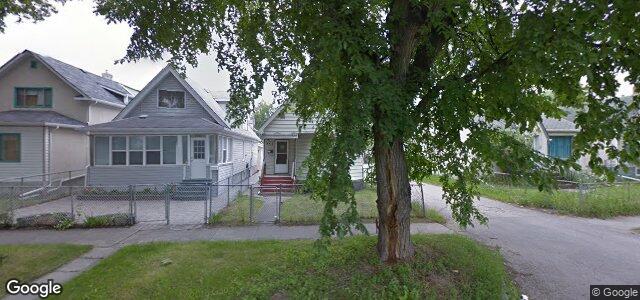 Larawan ng 453 Home Street sa Winnipeg, Manitoba