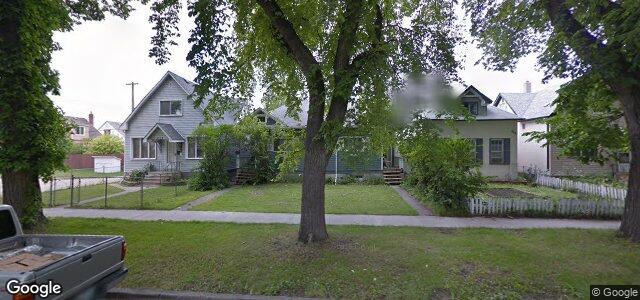 Larawan ng 456 Home Street sa Winnipeg, Manitoba