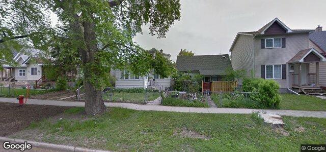 Larawan ng 471 Burnell Street sa Winnipeg, Manitoba