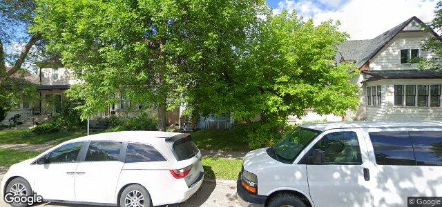 Larawan ng 472 Banning Street sa Winnipeg, Manitoba