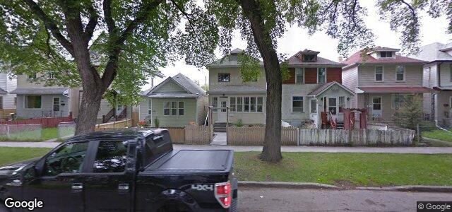 Larawan ng 474 Home Street sa Winnipeg, Manitoba