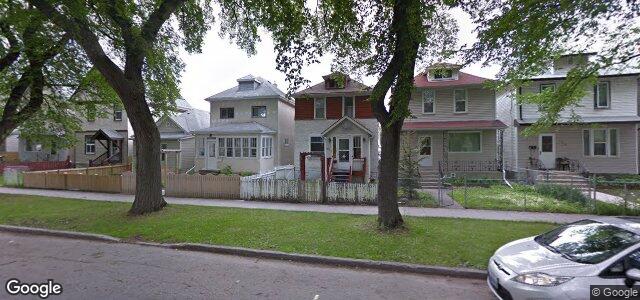 Larawan ng 476 Home Street sa Winnipeg, Manitoba