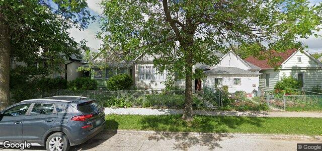 Larawan ng 496 Banning Street sa Winnipeg, Manitoba