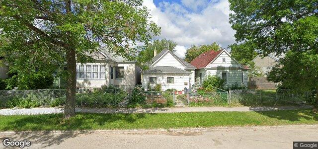 Larawan ng 498 Banning Street sa Winnipeg, Manitoba