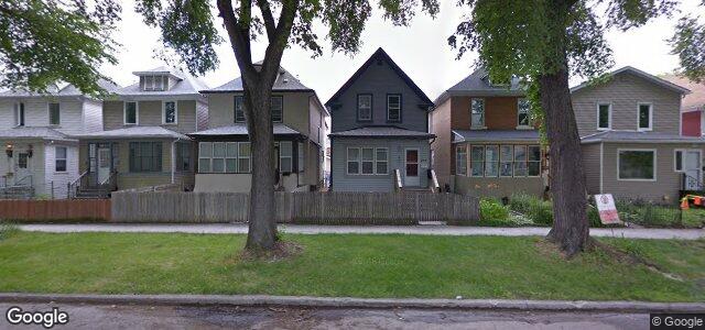 Larawan ng 498 Home Street sa Winnipeg, Manitoba
