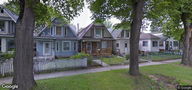Larawan ng 533 Home Street sa Winnipeg, Manitoba