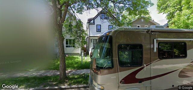 Larawan ng 544 Banning Street sa Winnipeg, Manitoba