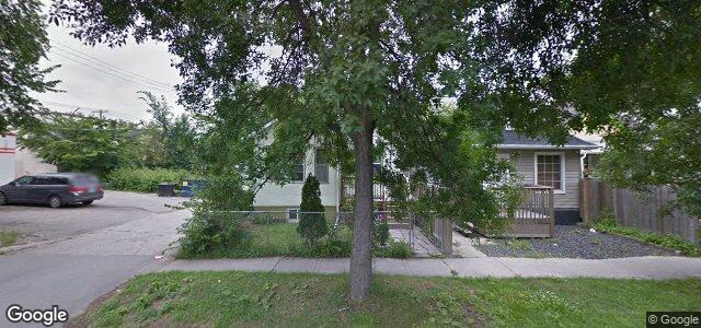 Larawan ng 545 Home Street sa Winnipeg, Manitoba