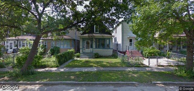 Larawan ng 582 Banning Street sa Winnipeg, Manitoba