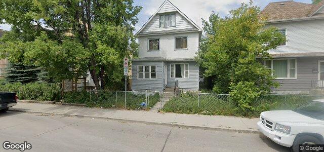 Larawan ng 647 St Matthews Avenue sa Winnipeg, Manitoba