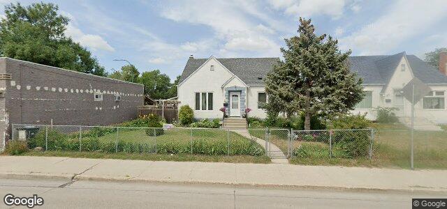 Larawan ng 793 St Matthews Avenue sa Winnipeg, Manitoba