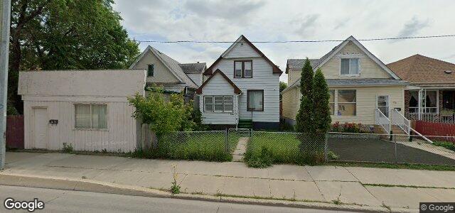 Larawan ng 826 St Matthews Avenue sa Winnipeg, Manitoba