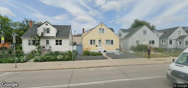 Larawan ng 827 St Matthews Avenue sa Winnipeg, Manitoba