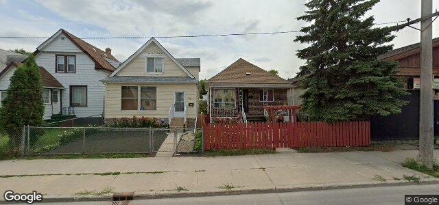 Larawan ng 830 St Matthews Avenue sa Winnipeg, Manitoba