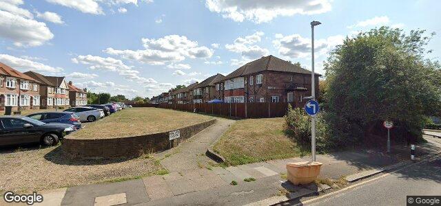 Larawan ng 1 Lord Avenue sa Winnipeg, Manitoba