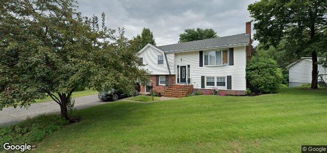 Larawan ng 10 Campeau Street sa Winnipeg, Manitoba