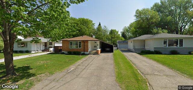 Larawan ng 18 La Grave Street sa Winnipeg, Manitoba