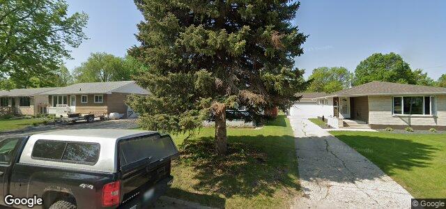 Larawan ng 21 La Grave Street sa Winnipeg, Manitoba