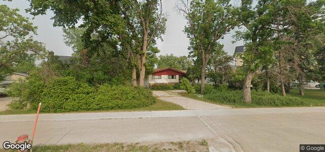 Larawan ng 3392 Pembina Highway sa Winnipeg, Manitoba