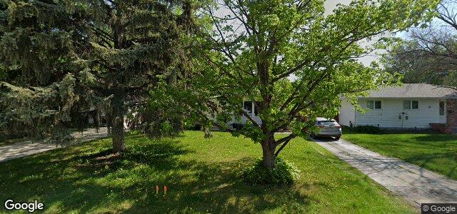 Larawan ng 34 La Grave Street sa Winnipeg, Manitoba