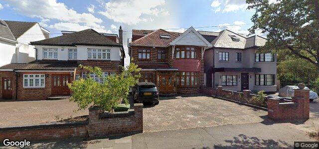 Larawan ng 4 Lord Avenue sa Winnipeg, Manitoba