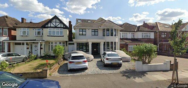 Larawan ng 8 Lord Avenue sa Winnipeg, Manitoba