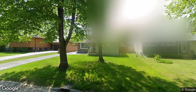 Larawan ng 802 Lemay Avenue sa Winnipeg, Manitoba