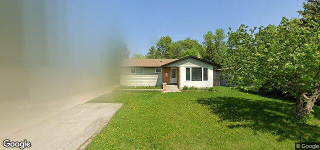 Larawan ng 831 Lemay Avenue sa Winnipeg, Manitoba