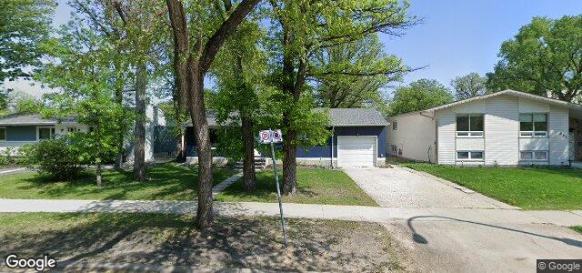 Larawan ng 839 De L'Eglise Avenue sa Winnipeg, Manitoba