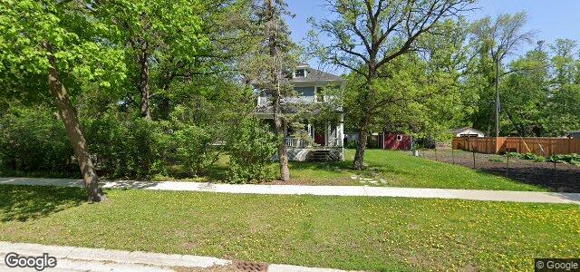 Larawan ng 839 Du Couvent Avenue sa Winnipeg, Manitoba