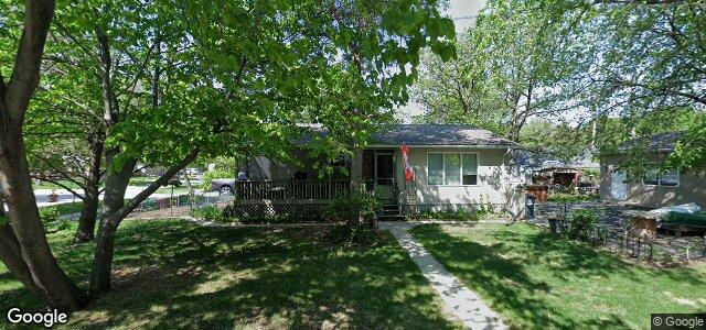 Larawan ng 851 Du Couvent Avenue sa Winnipeg, Manitoba