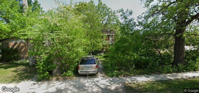 Larawan ng 883 De L'Eglise Avenue sa Winnipeg, Manitoba