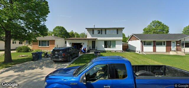 Larawan ng 9 La Grave Street sa Winnipeg, Manitoba