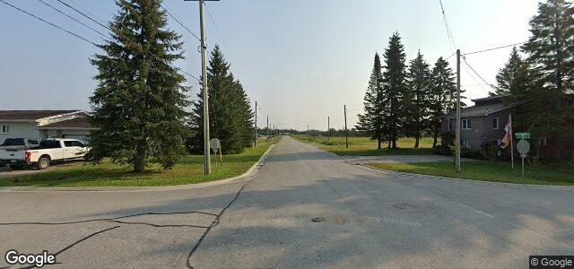 Larawan ng 902 De L'Eglise Avenue sa Winnipeg, Manitoba