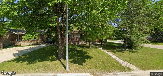 Photo of 907 St Gabriel Avenue in Winnipeg, Manitoba