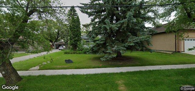 Larawan ng 908 De L'Eglise Avenue sa Winnipeg, Manitoba