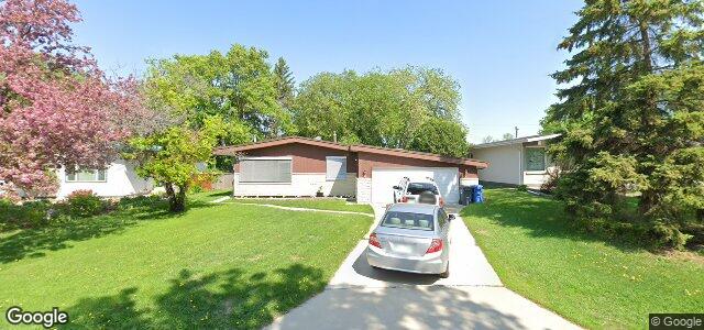 Larawan ng 919 Lemay Avenue sa Winnipeg, Manitoba
