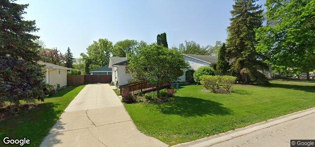 Larawan ng 924 Lemay Avenue sa Winnipeg, Manitoba