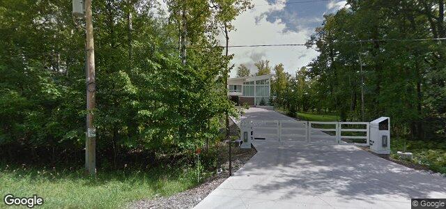 Larawan ng 380 Christie Road sa Winnipeg, Manitoba