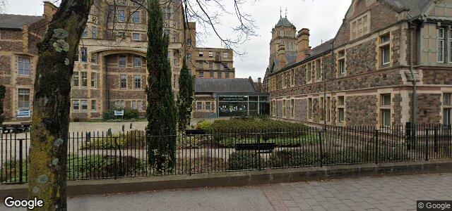 Larawan ng 50 Newport Road sa Winnipeg, Manitoba